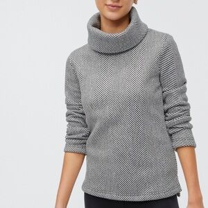 J. Crew Pullover Top Size XL Black White Herringbone Fleece Funnel Neck